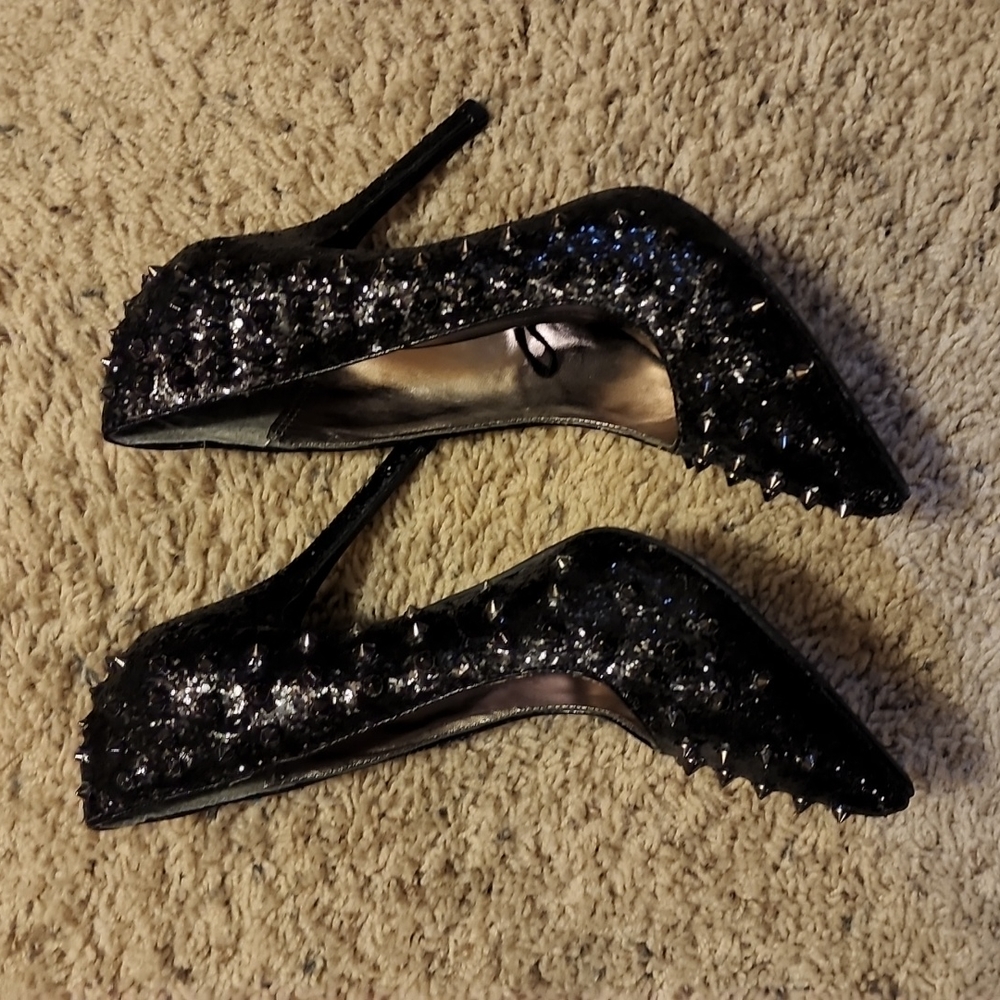 Steve Madden spike heel